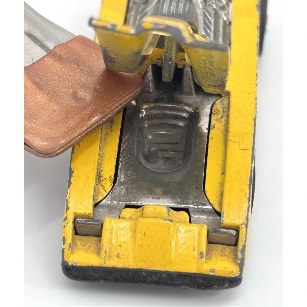 Vintage 1981 Hot Wheels Cannonade Yellow #1691 Hong Kong Opening Canopy